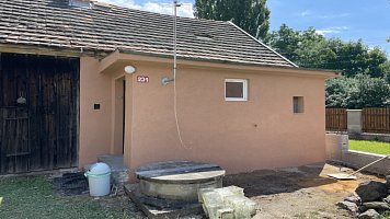 oprava-fasady-a-natazeni-nove-omitky-stupno18